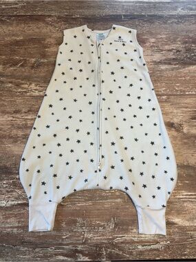 Halo White Sleepsack Romper Black Star Print Zipper Pajama Layer Fleece 12-18 Mo